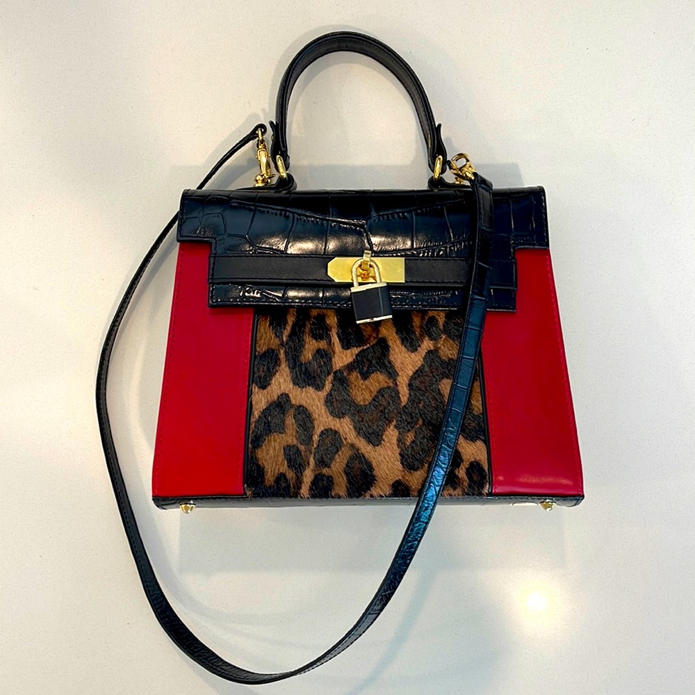 Due Fratelli Genuine Leather black leopard purse with magnetic snap closure